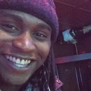 Meet your Posher, Aaron